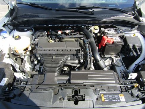 Used 2025 Ford Escape Platinum w/ Premium Technology Package AWD/4WD image 33