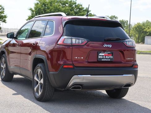 Used 2019 Jeep Cherokee Limited image 11