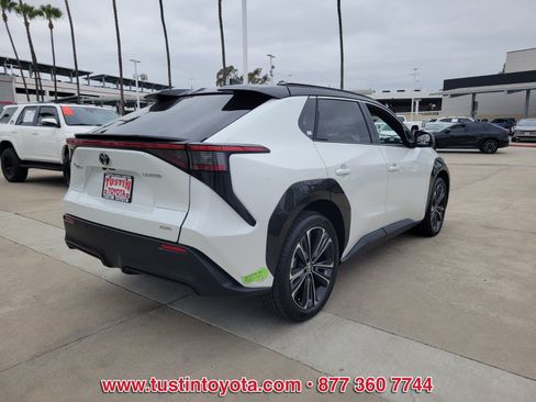 Certified 2023 Toyota bZ4X AWD w/ Weather Package image 4