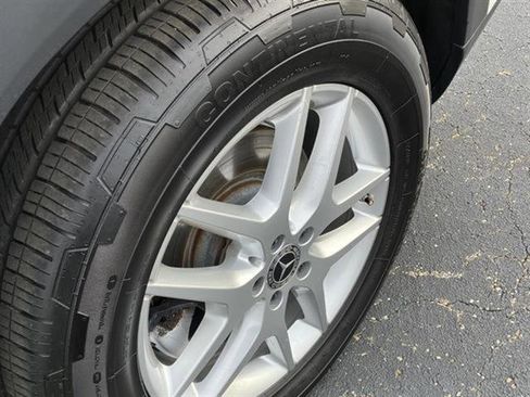 Used 2020 Mercedes-Benz GLS 450 4MATIC image 9