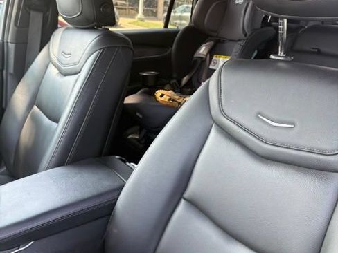Used 2021 Cadillac XT6 Luxury FWD image 6