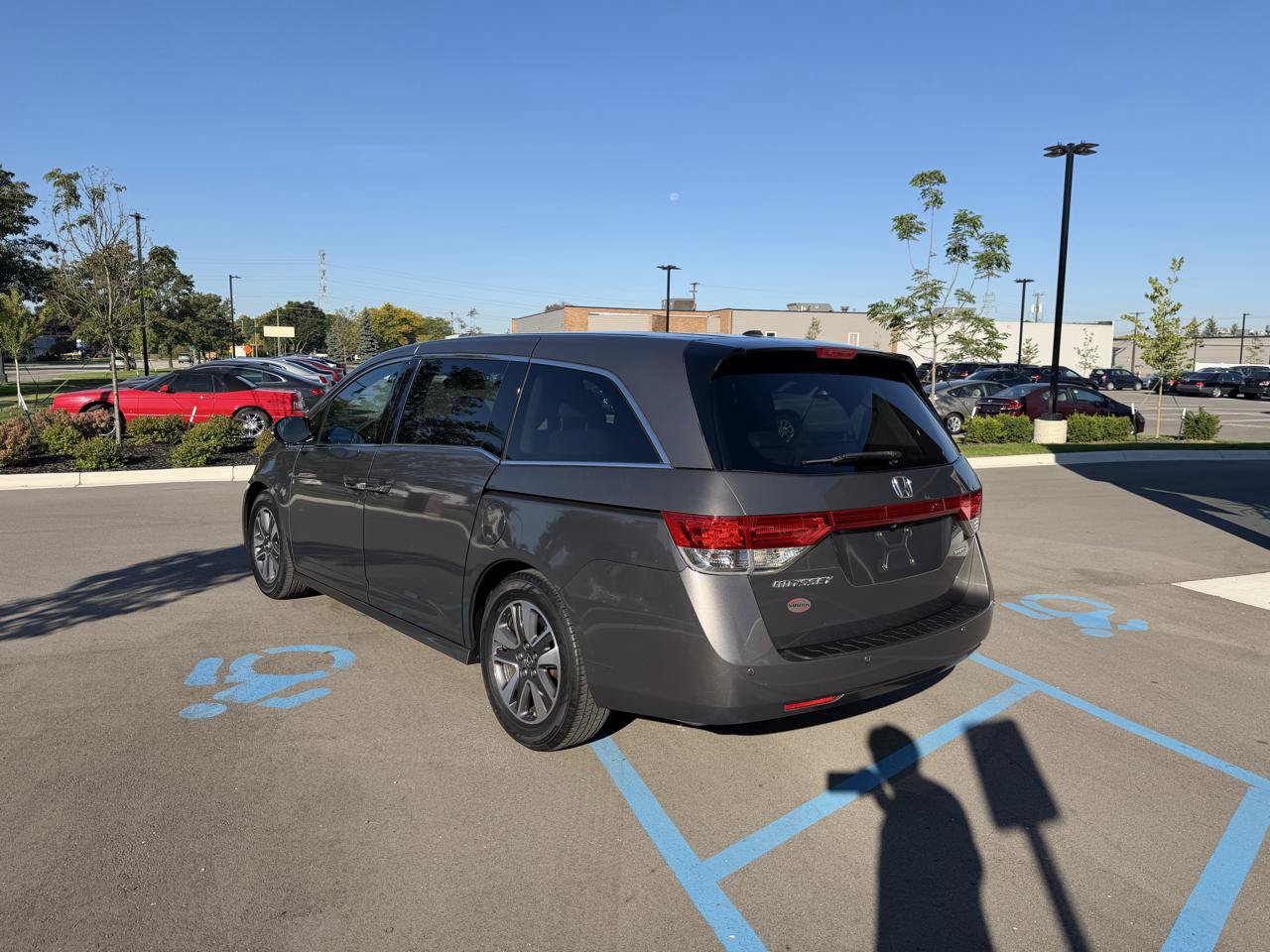 Used 2014 Honda Odyssey Touring image 7