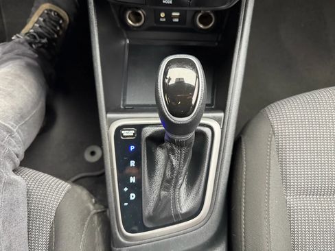 Used 2020 Hyundai Accent SE FWD image 21