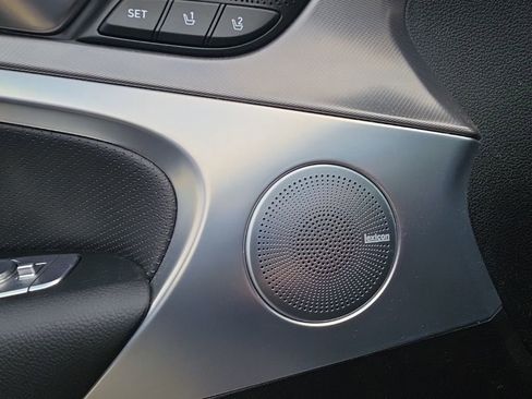 Used 2024 Genesis G70 2.5T w/ Sport Prestige Package image 7