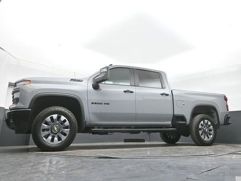 Used 2024 Chevrolet Silverado 2500 Custom w/ Custom Value Package AWD/4WD image 38