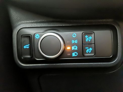 Certified 2025 Ford Explorer Active image 23