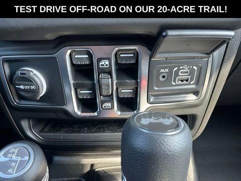 New 2025 Jeep Wrangler Sahara image 27