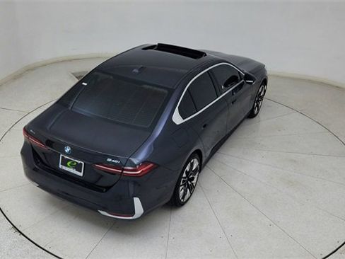 Used 2026 BMW 540i xDrive image 84