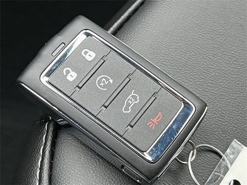 New 2025 Jeep Grand Cherokee L Limited w/ Trailer Tow Package image 36