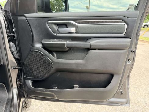 Used 2022 RAM 1500 Big Horn AWD/4WD image 11