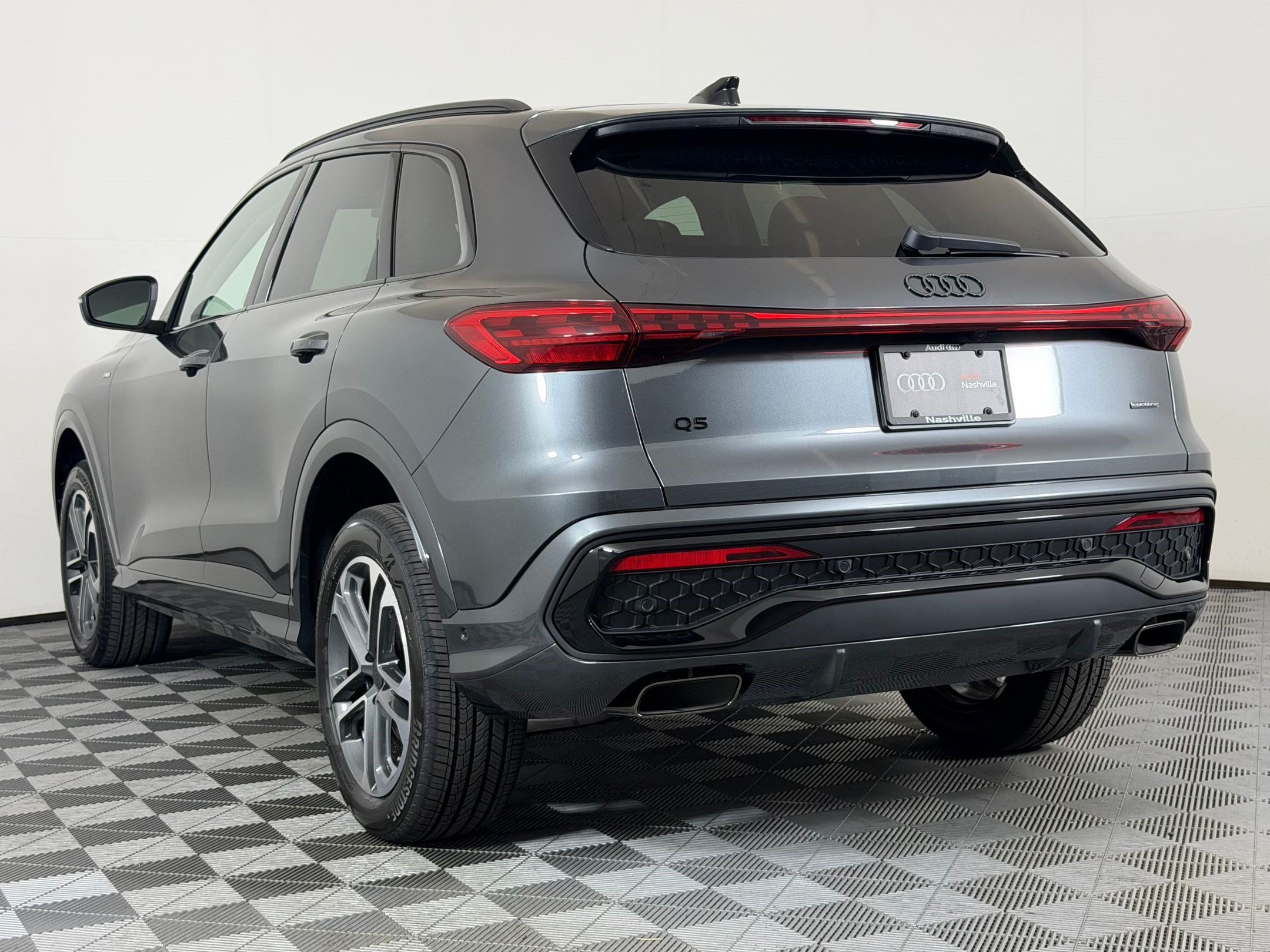 New 2026 Audi Q5 2.0T AWD/4WD image 3
