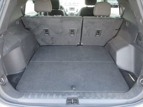 Certified 2024 Chevrolet Equinox LT AWD/4WD image 12