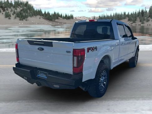 Used 2021 Ford F250 Lariat w/ Lariat Ultimate Package AWD/4WD image 3