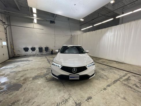New 2026 Acura Integra FWD image 27