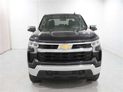Certified 2023 Chevrolet Silverado 1500 LT AWD/4WD image 2