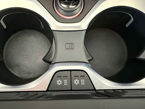 Used 2022 BMW X7 xDrive40i w/ Executive Package image 31