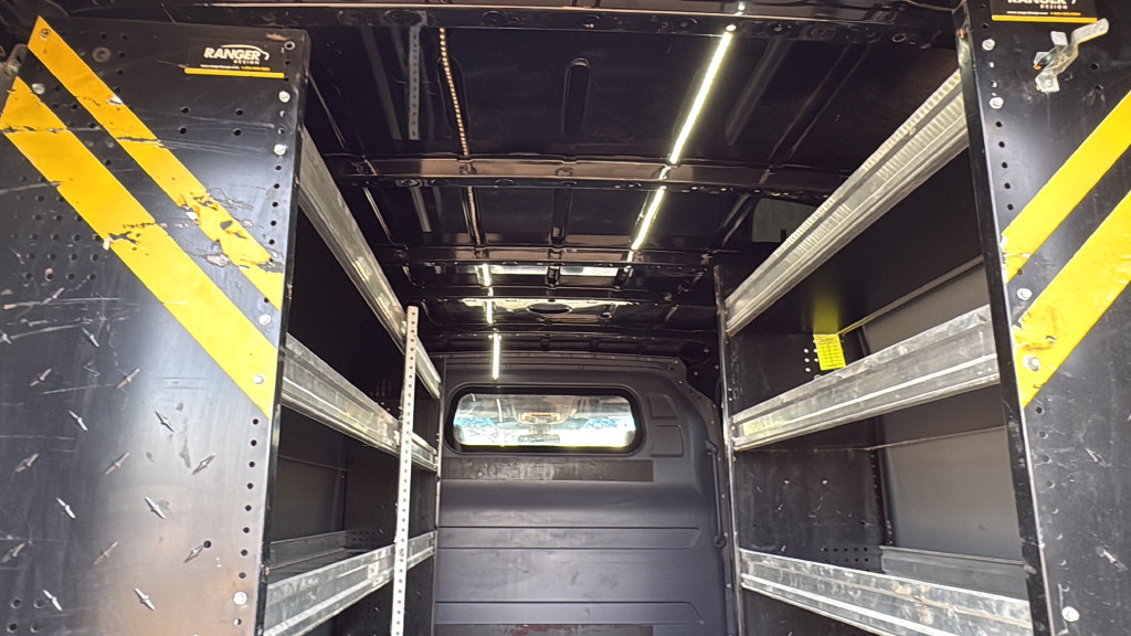 Used 2021 Mercedes-Benz Sprinter 1500 image 24