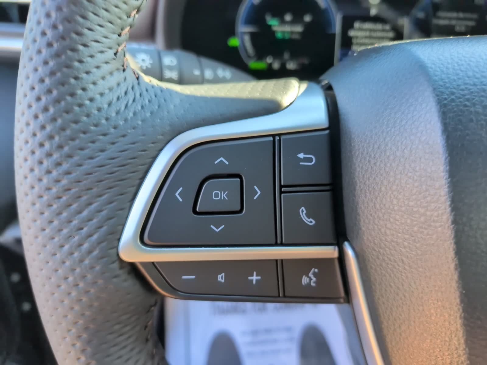 New 2026 Toyota Sienna Platinum AWD/4WD image 17