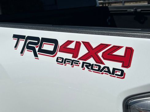 Certified 2023 Toyota Tacoma TRD Off-Road AWD/4WD image 14
