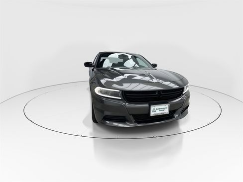 Used 2023 Dodge Charger SXT image 3