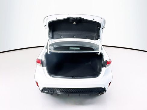 Used 2022 Toyota Corolla SE image 26