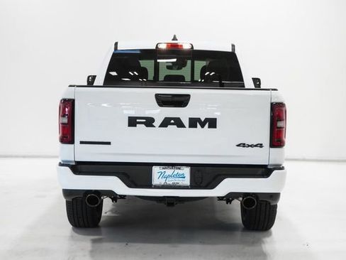 New 2026 RAM 1500 4x4 Crew Cab image 31