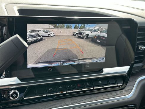 Used 2026 GMC Sierra 1500 SLT RWD image 14