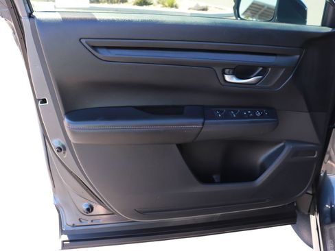 Certified 2025 Honda CR-V Sport image 10