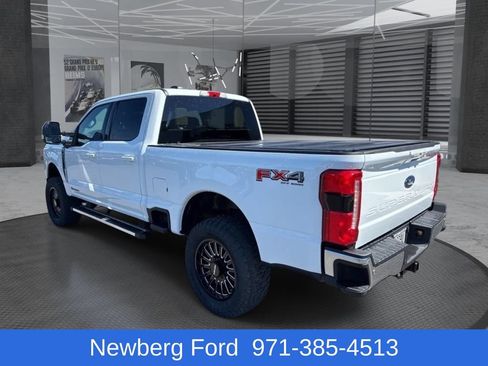 Used 2025 Ford F350 Lariat w/ FX4 Off-Road Package AWD/4WD image 7