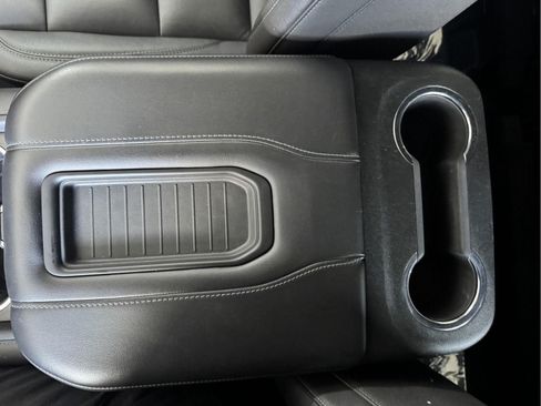 Used 2023 Chevrolet Tahoe LT AWD/4WD image 22