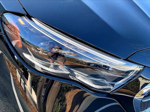 Used 2024 Mercedes-Benz E 350 4MATIC Sedan image 28