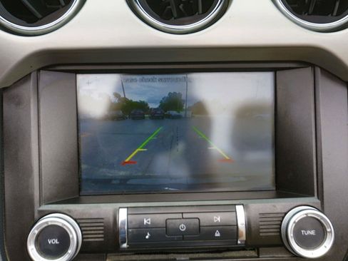Used 2016 Ford Mustang Premium RWD image 9