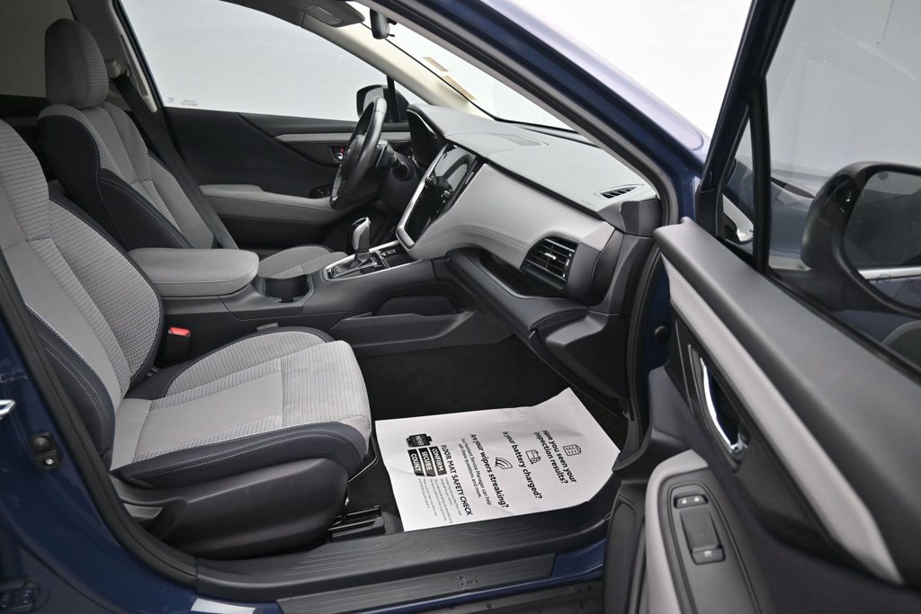 Used 2024 Subaru Outback Premium AWD/4WD image 13