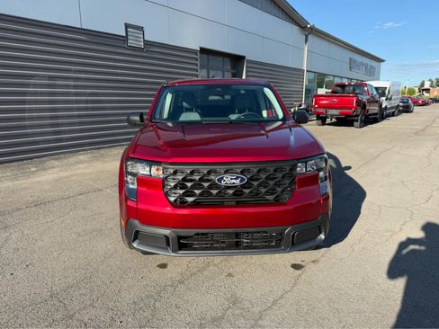New 2025 Ford Maverick XLT image 3