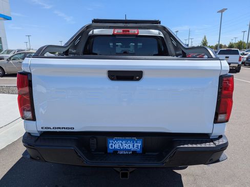 New 2025 Chevrolet Colorado Z71 w/ Midnight Edition image 35