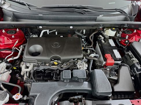 Certified 2023 Toyota RAV4 XLE FWD image 10