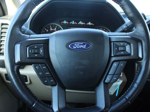 Used 2017 Ford F150 XLT w/ Equipment Group 301A Mid image 21