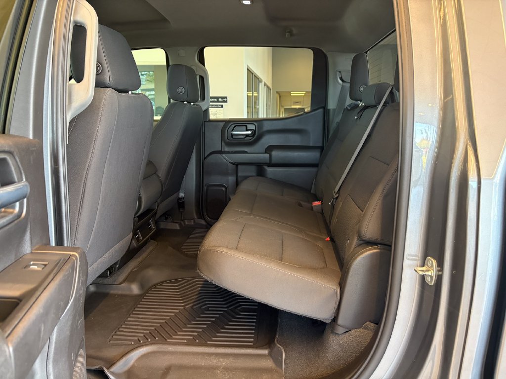 Used 2021 Chevrolet Silverado 1500 Custom w/ LPO, Dark Essentials Package AWD/4WD image 24