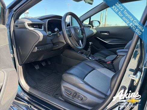 Used 2022 Toyota Corolla XSE image 13