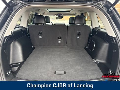 Used 2022 Jeep Grand Cherokee Limited image 26