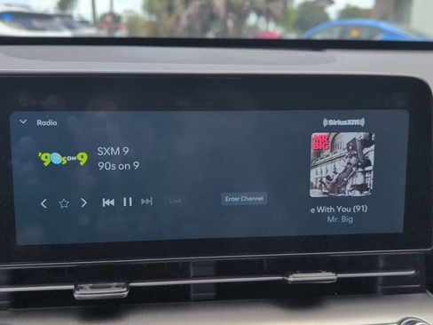 Used 2025 Hyundai Kona SEL FWD image 18