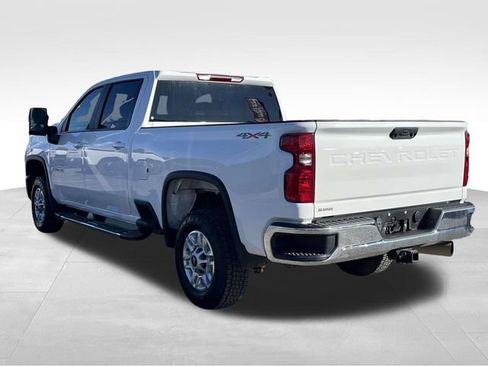Used 2024 Chevrolet Silverado 2500 LT image 5