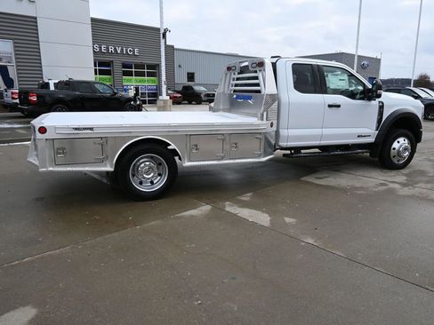 Used 2024 Ford F550 2WD SuperCab Super Duty w/ XLT Value Package image 45