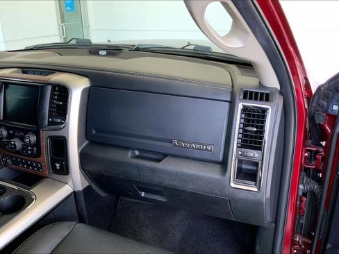 Used 2018 RAM 2500 Laramie w/ Off Road Package AWD/4WD image 19