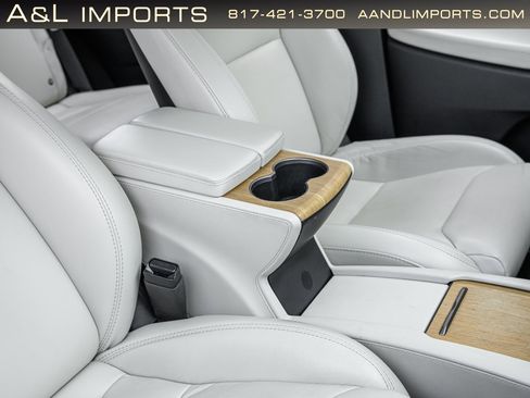 Used 2018 Tesla Model X 75D image 71