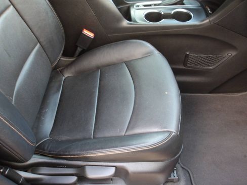 Used 2018 Chevrolet Equinox Premier FWD image 20
