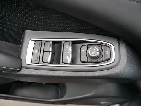 Used 2023 Subaru Ascent Touring AWD/4WD image 16