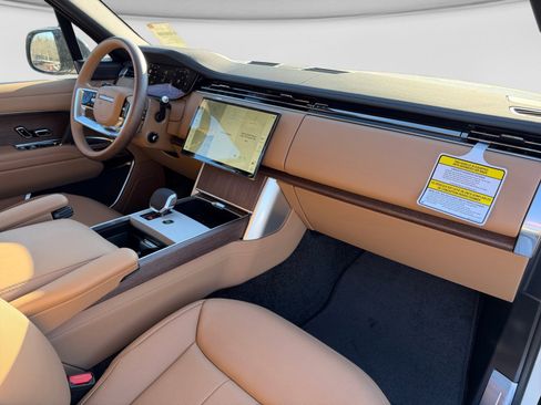 New 2026 Land Rover Range Rover SE AWD/4WD image 23