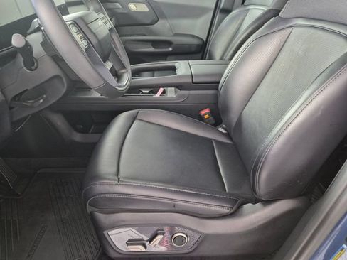 Used 2027 Kia Telluride S w/ Towing Package AWD/4WD image 14