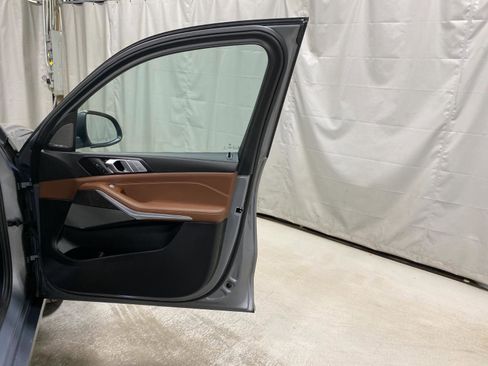 Certified 2026 BMW X7 xDrive40i image 25